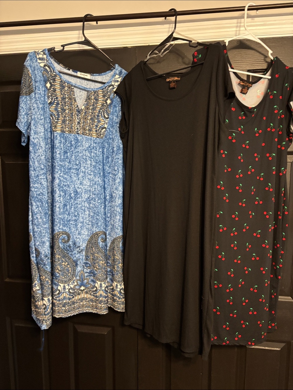 CeCe Black Short-Sleeve Scoop Neck Maxi Dress